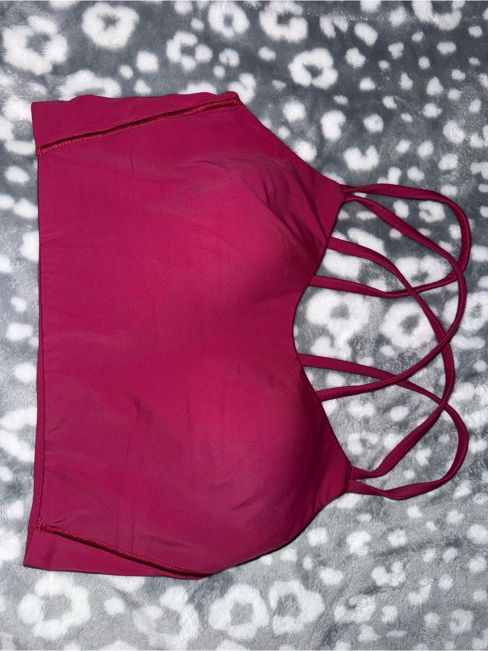 Lululemon Cloud Raspberry Red Bra - Picture 1 of 6